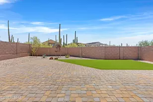 14776 N Blue Juniper Ln, Marana, AZ 85658 - Photo 11