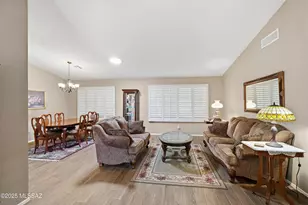38080 S Elbow Bend Dr, Saddlebrooke, AZ 85739 - Photo 11