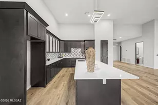 2399 E Della Roccia Ct, Oro Valley, AZ 85737 - Photo 11