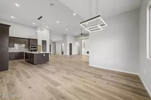 2399 E Della Roccia Ct, Oro Valley, AZ 85737 - Photo 9