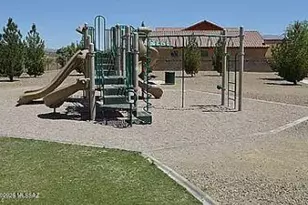 8796 N Norway Spruce Rd, Tucson, AZ 85743 - Photo 29