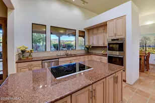 6031 E Country Club Vista Dr, Tucson, AZ 85750 - Photo 23