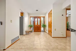 991 E Calle Mariposa, Tucson, AZ 85718 - Photo 3