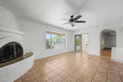 701 E Via Entrada, Tucson, AZ 85718 - Photo 5