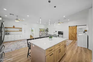 701 E Via Entrada, Tucson, AZ 85718 - Photo 5