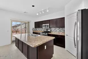 6740 S Stone Fly Dr, Tucson, AZ 85757 - Photo 9