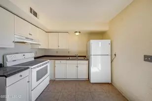 2275 W Dakota St, Tucson, AZ 85746 - Photo 9