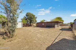 2242 W Calle Comodo, Tucson, AZ 85705 - Photo 23
