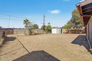 2242 W Calle Comodo, Tucson, AZ 85705 - Photo 39