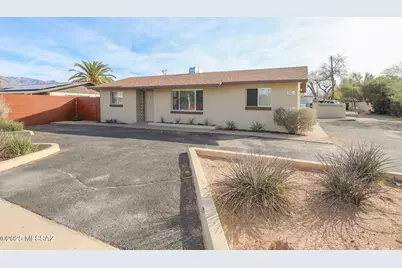 1654 N Rosemont Boulevard #1, Tucson, AZ 85712 - Photo 1