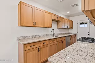 4626 E 13th St, Tucson, AZ 85711 - Photo 11