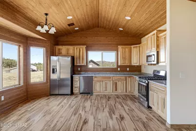 17 N1014, Greer, AZ 85927 - Photo 9