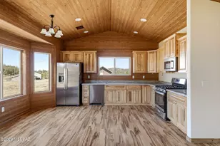 17 N1014, Greer, AZ 85927 - Photo 9