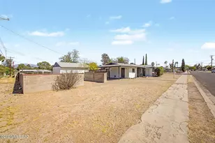 802 N Jefferson Ave, Tucson, AZ 85711 - Photo 3
