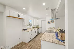 802 N Jefferson Ave, Tucson, AZ 85711 - Photo 15