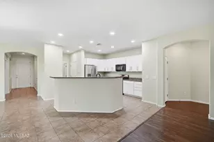 7114 W Maldonado Rd, Phoenix, AZ 85039 - Photo 13