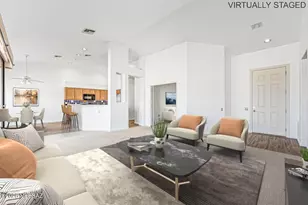 4901 S Meadow Ridge Dr, Green Valley, AZ 85622 - Photo 5