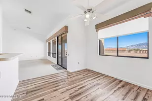 4901 S Meadow Ridge Dr, Green Valley, AZ 85622 - Photo 19