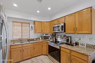 5572 N Crystal Mist Pl, Tucson, AZ 85750 - Photo 9