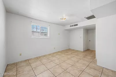 138 W District Street, Tucson, AZ 85714 - Photo 21