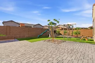 10937 N Ledge Stone Dr, Oro Valley, AZ 85742 - Photo 27