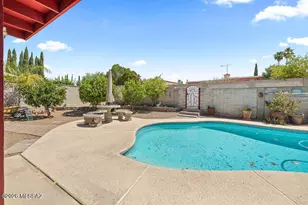2201 S Hearthstone Ave, Tucson, AZ 85710 - Photo 31
