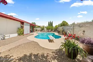 2201 S Hearthstone Ave, Tucson, AZ 85710 - Photo 35