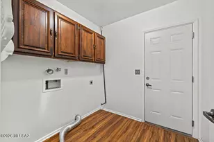 2201 S Hearthstone Ave, Tucson, AZ 85710 - Photo 13