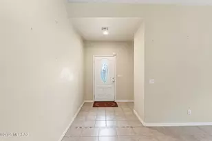 1892 E Canyon Wren Way, Green Valley, AZ 85614 - Photo 5