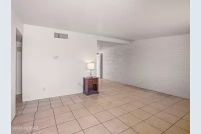 2001 S 3rd Avenue, Tucson, AZ 85713 - Photo 23