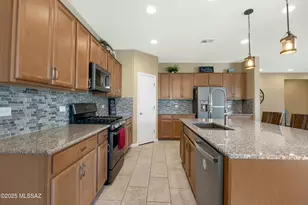 3125 S Open Range Way, Tucson, AZ 85713 - Photo 11