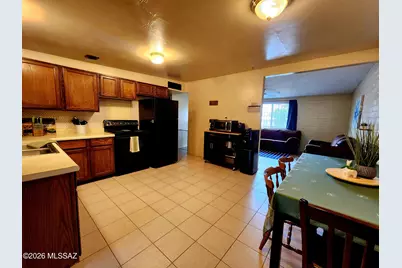 7477 E Desert Spring Drive, Tucson, AZ 85730 - Photo 9