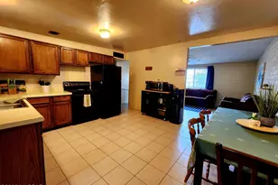 7477 E Desert Spring Dr, Tucson, AZ 85730 - Photo 9