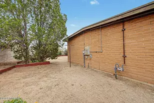 9750 E Citadel Pl, Tucson, AZ 85748 - Photo 37