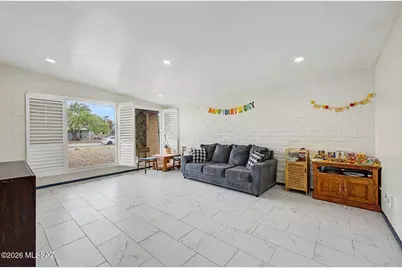 9750 E Citadel Place, Tucson, AZ 85748 - Photo 15