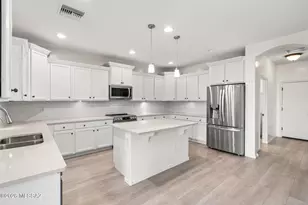 8608 N Western Juniper Terrace, Tucson, AZ 85743 - Photo 7