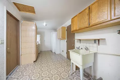1035 N Evergreen Drive, Oracle, AZ 85623 - Photo 11
