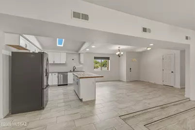 5203 E 18th Street, Tucson, AZ 85711 - Photo 9