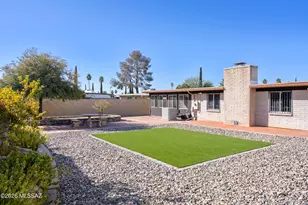 1821 S Rocky Mountain Dr, Tucson, AZ 85710 - Photo 21