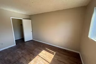 1518 E Hedrick Dr, Tucson, AZ 85719 - Photo 15