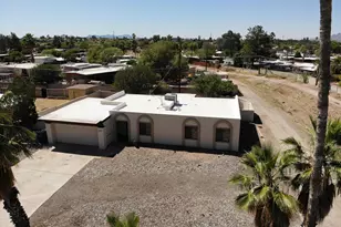 802 S Sherwood Village Dr, Tucson, AZ 85710 - Photo 3