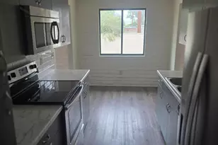 802 S Sherwood Village Dr, Tucson, AZ 85710 - Photo 21