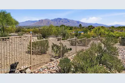 5140 N Amapola Place, Tucson, AZ 85745 - Photo 1