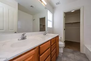 2083 S Mcconnell Dr, Tucson, AZ 85710 - Photo 17
