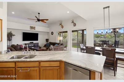 1362 S Lost Starr Drive, Tucson, AZ 85745 - Photo 9