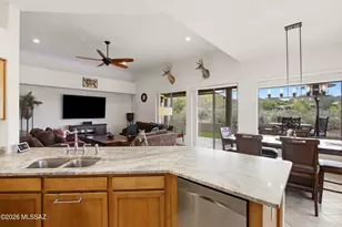 1362 S Lost Starr Dr, Tucson, AZ 85745 - Photo 9