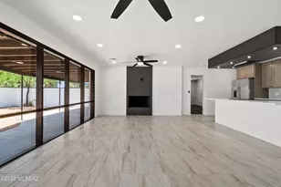 5324 E 8th St, Tucson, AZ 85711 - Photo 13