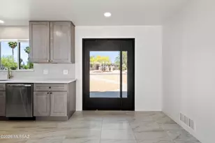 5324 E 8th St, Tucson, AZ 85711 - Photo 11