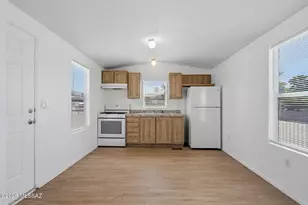 4661 N Camino Feliz, Tucson, AZ 85705 - Photo 15