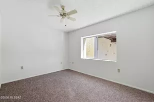 822 W Calle Del Regalo, Green Valley, AZ 85614 - Photo 21